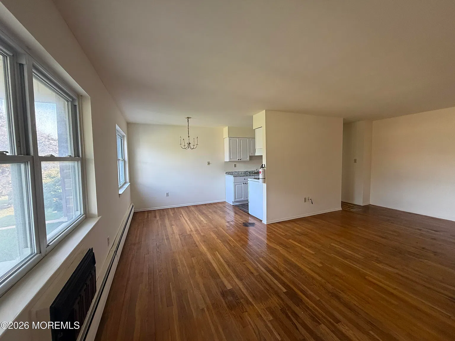 1 bed, 712 sqft, $1,950 — Photo 1