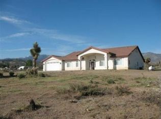 3167 Cambria Rd, Phelan, CA 92371
