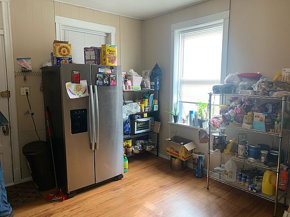 2nd image of 5419 S Hermitage Ave