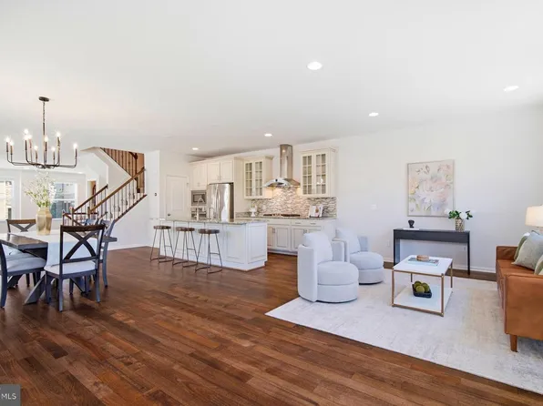23489 Epperson Sq, Ashburn, VA 20148