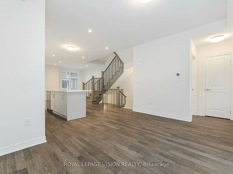 60 Folcroft St — Photo 13