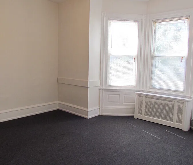 5029 Cedar Ave #2F — Photo 5