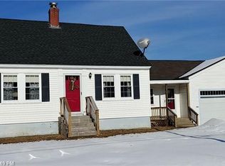 121 Flag Pond Rd, Saco, ME 04072