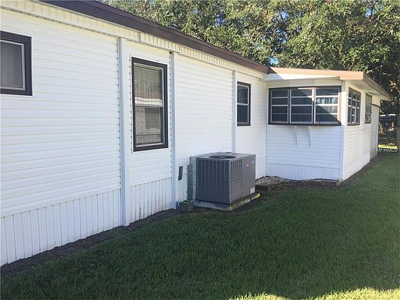 4th image of 3340 Royal Oak Dr W