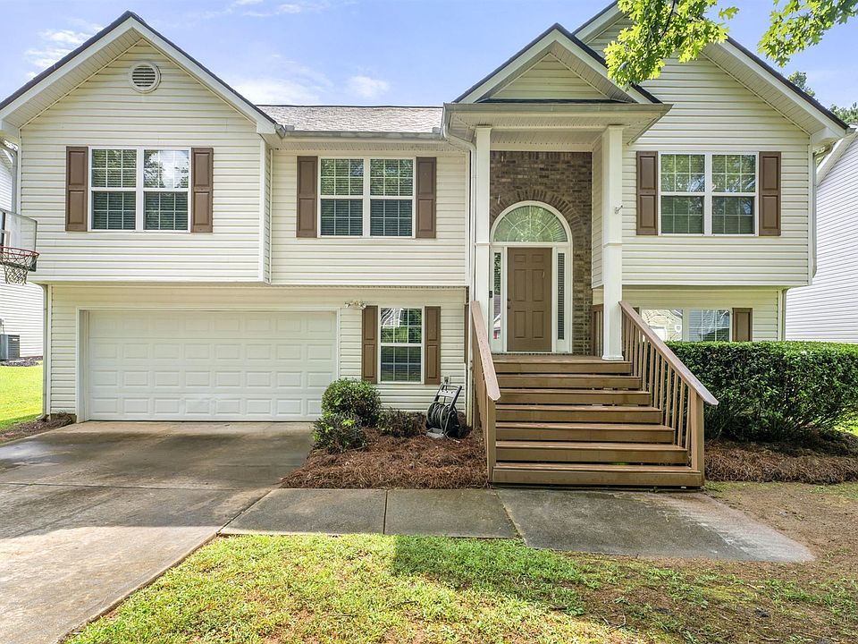 1st image of 4105 Waters End Ln