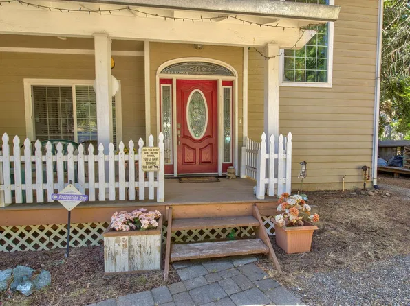 105 Avery Sheep Ranch Rd, Avery, CA 95224