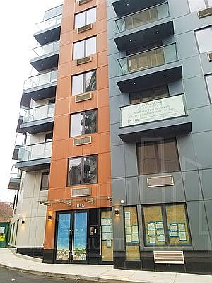 1st image of 116-17 Grosvenor Ln #6B