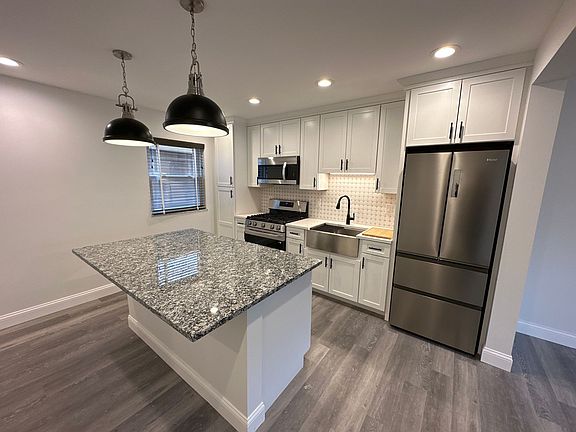 5th image of 1451-1461 Worthington St #1451-B