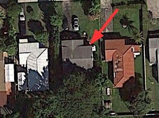 1448 NE 176th St, North Miami Beach, FL 33162