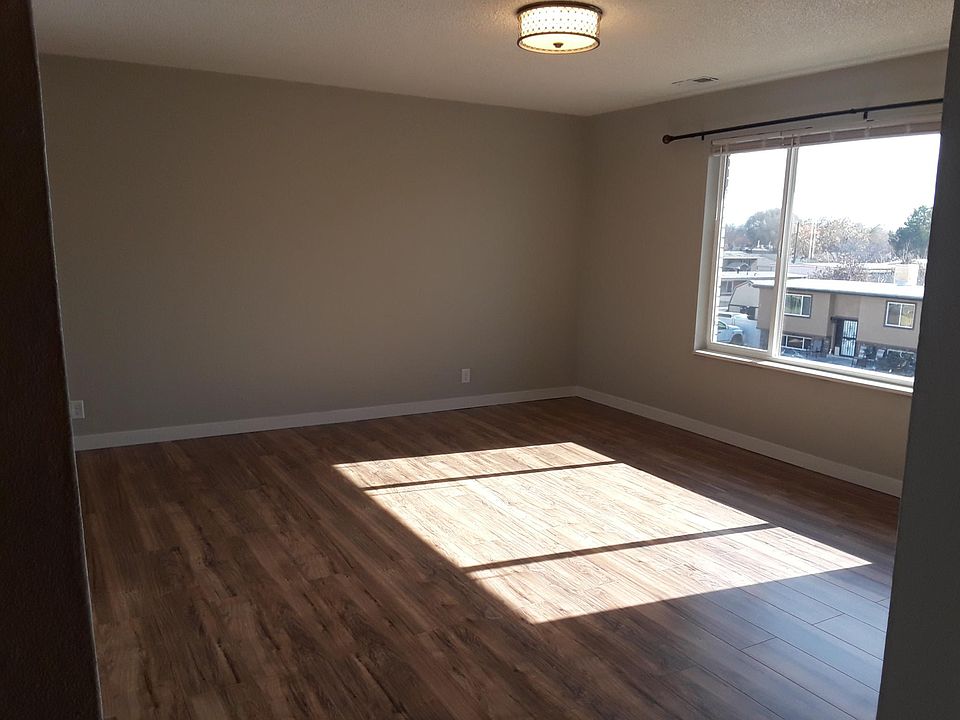 1st image of 1860 W 500 N APT 32