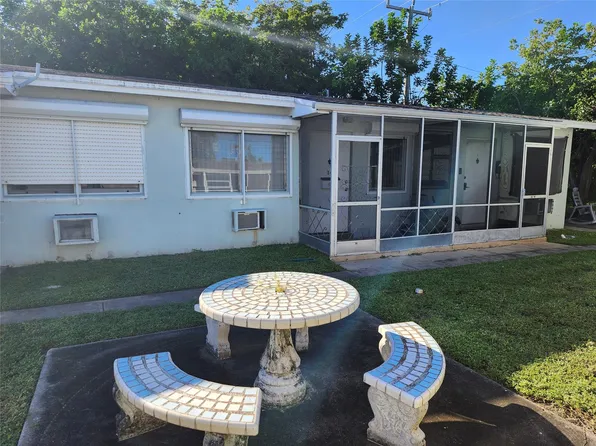 2213 Lincoln Street #14, Hollywood, FL 33020