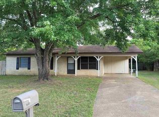 702 Hummingbird Trl, Atlanta, TX 75551