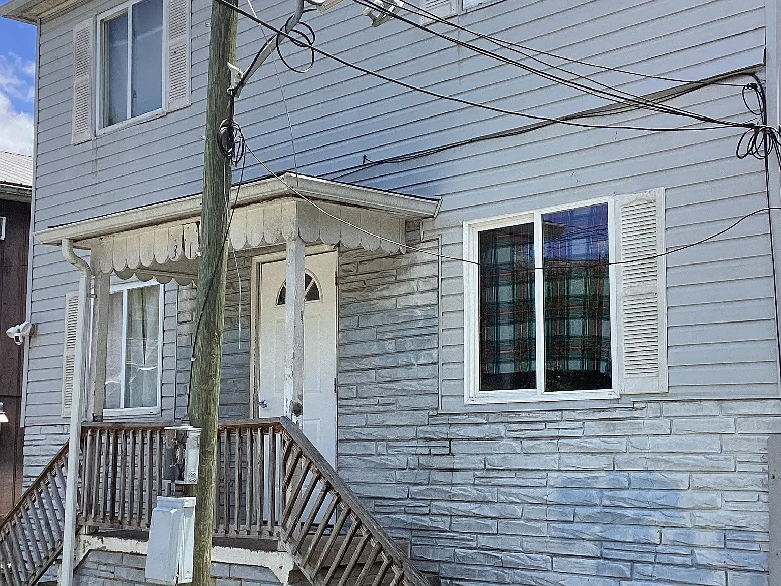 2 bed, 1.0 bath, 700 sqft, $685 — Photo 2