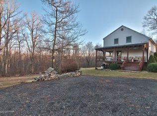2262 State Highway 402, Dingmans Ferry, PA 18328