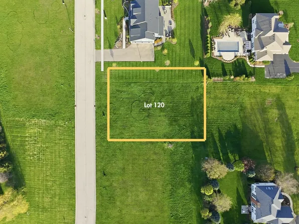 218 Whittemore Dr Lot 120, Sycamore, IL 60178