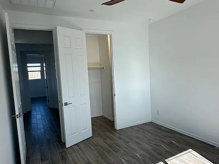 13426 W Eagle Feather Rd — Photo 12