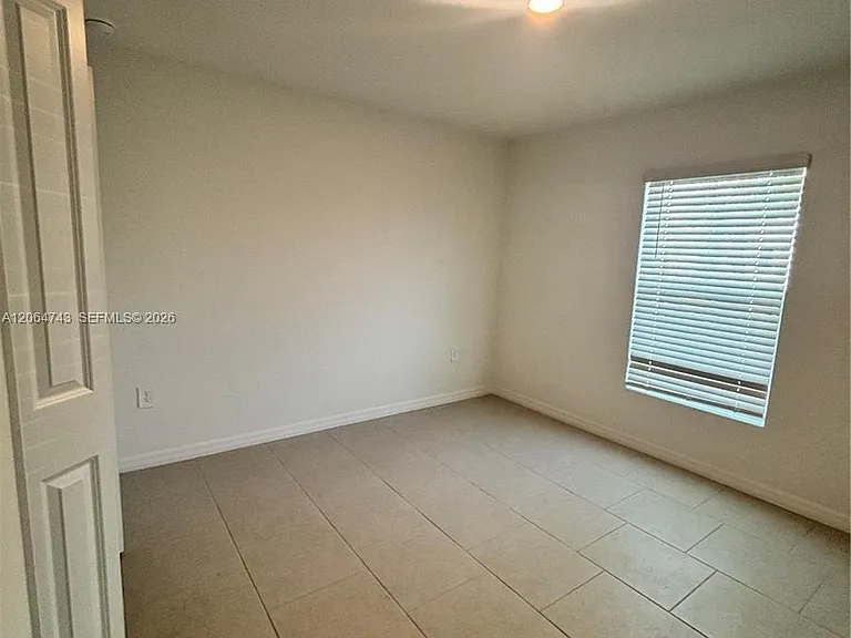 11605 Savanna Lake Blvd — Photo 7