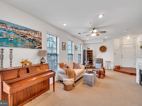 2nd image of 5054 Donovan Dr #421