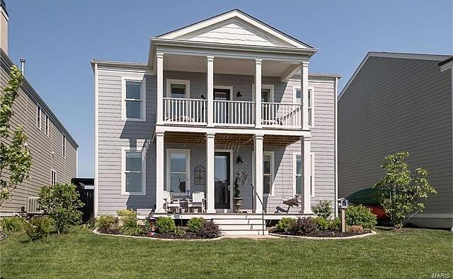 Welcome to 3370 Hempstead Way. Direct Waterfront Lot with double balconies to enjoy the unobstructed sunsets! The Master Bedroom has its own private balcony on the second level. Imagine having a cup of coffee or a glass of wine while enjoying the beautifu