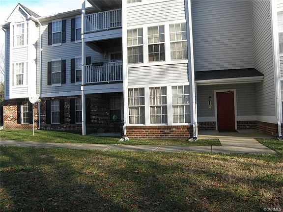 5th image of 10205 Wolfe Manor Ct Unit 1002