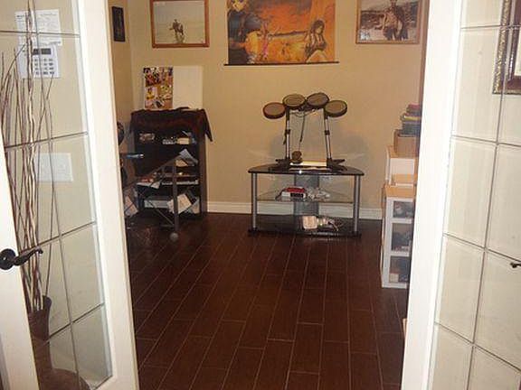 3rd image of 1233 Red Rock Dr