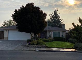 2428 Powell St, Medford, OR 97504