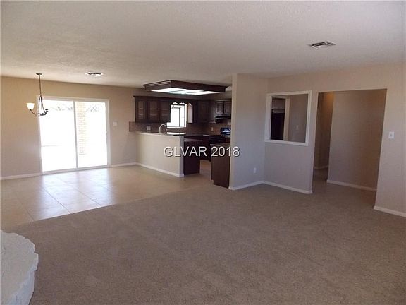 2nd image of 5317 Del Monte Ave