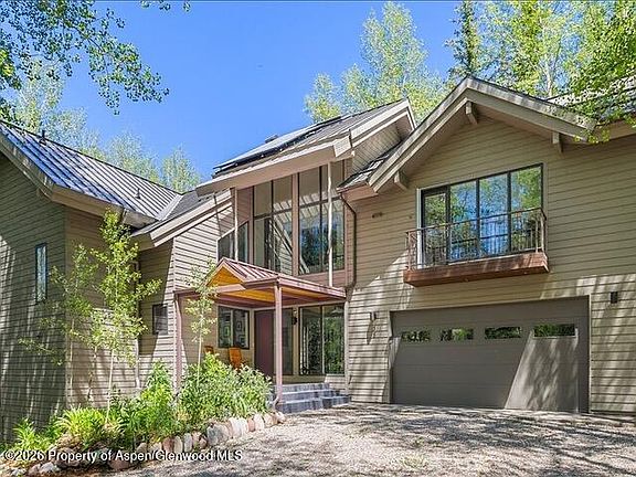 4th image of 38 Valley View Rd