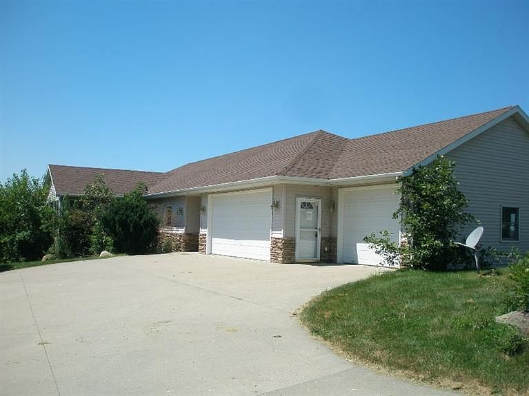 3231 Garwin Rd, Marshalltown, IA 50158 Zillow