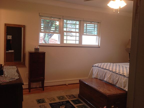 3rd image of 806 Bowden Wyatt Dr