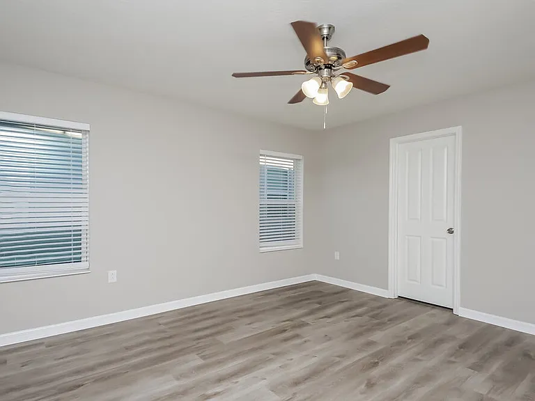 4545 Orchard Grove Rd — Photo 8
