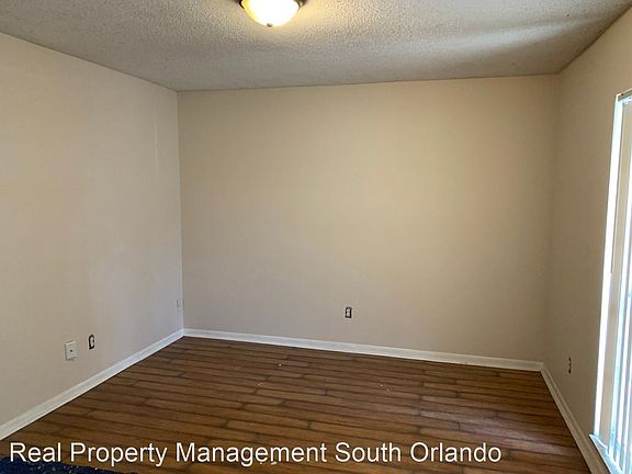 3rd image of 4041 Luan Dr
