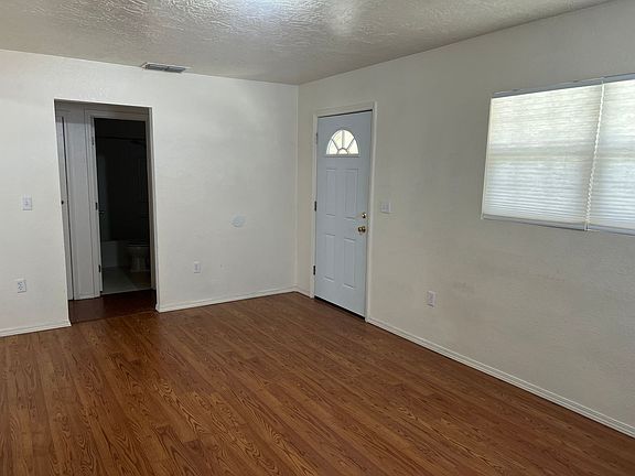 5th image of 720 S Dallas Ave