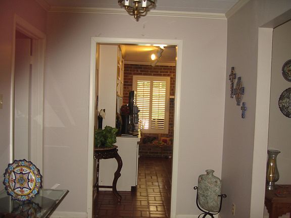 3rd image of 8 Camden Pl