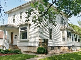 1208 2nd Ave, Sterling, IL 61081