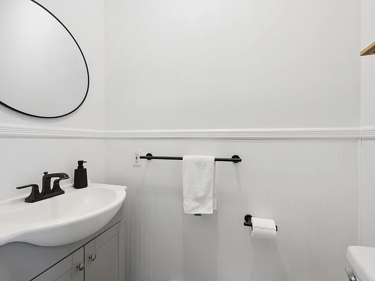 97 Grant Dr — Photo 19
