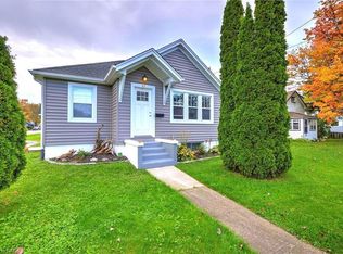 45 Thorold Rd, Welland, ON L3C3T5