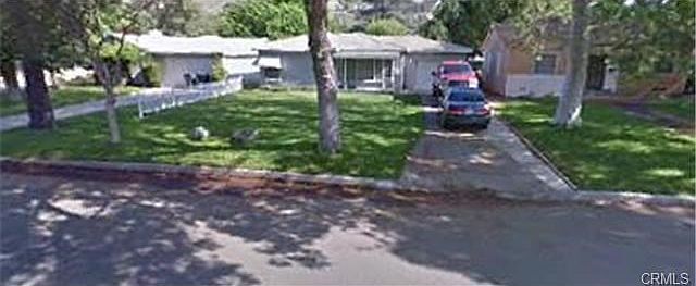 1st image of 864 W Marshall Blvd