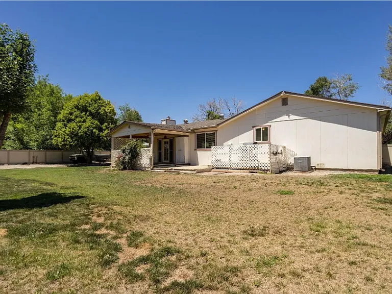 3169 Stanford Ct — Photo 3