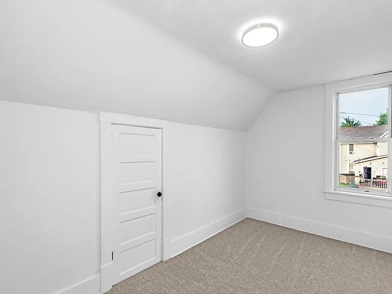 705 Smith Ave SW — Photo 19