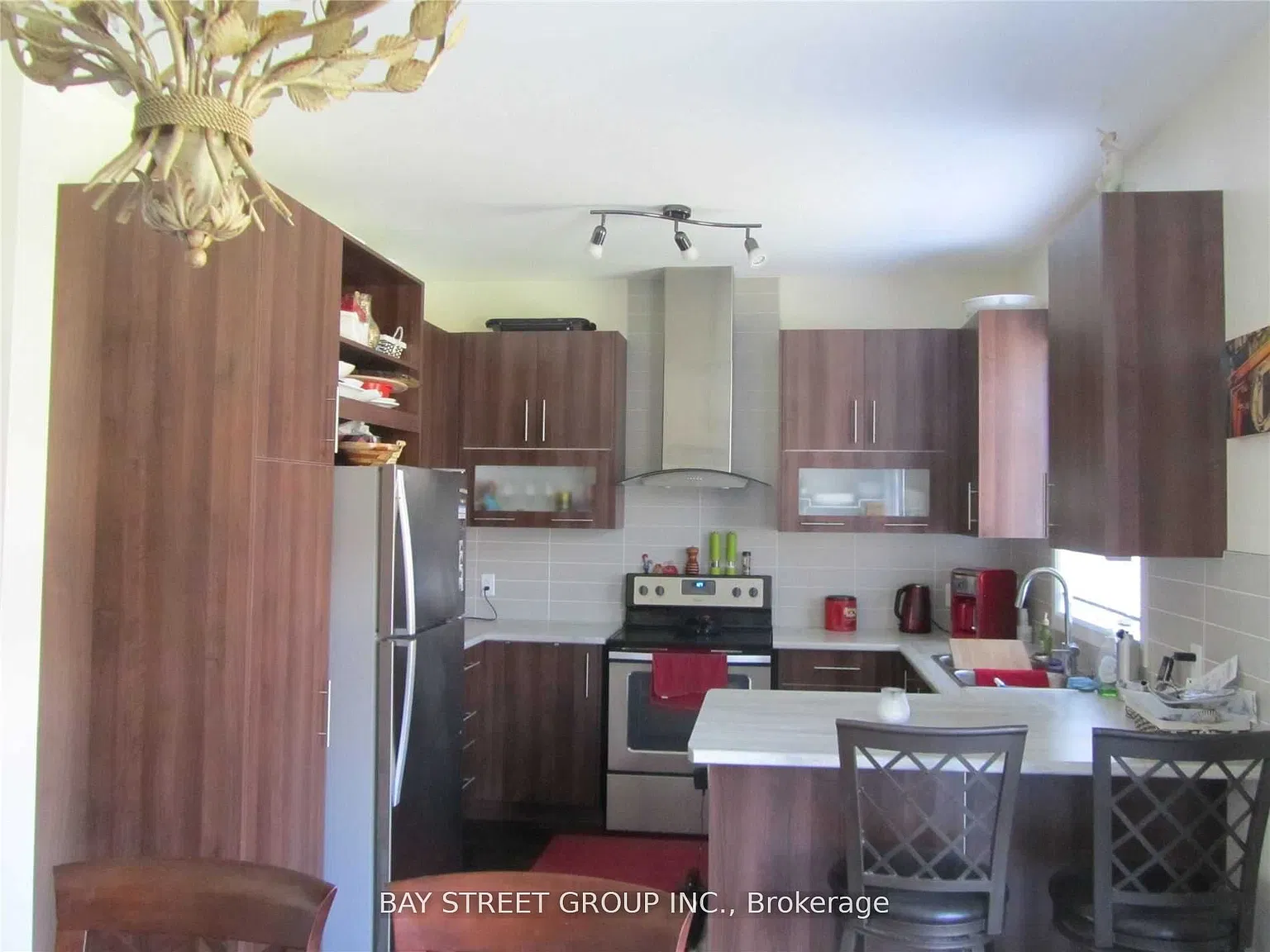 3 bed, $3,150 — Photo 4