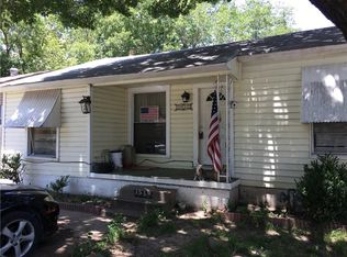 1510 Cottonwood St, Grand Prairie, TX 75050