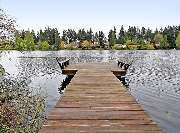 3rd image of 19524 Echo Lake Pl N APT A301