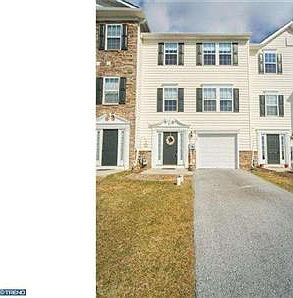 2nd image of 163 Larose Dr