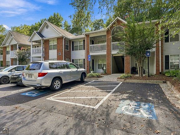 2nd image of 305 Streamside Dr