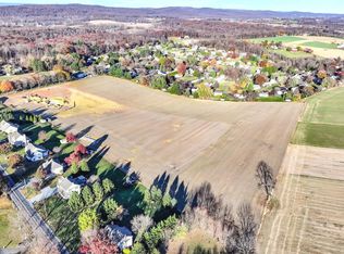 553 Oak Ln, Lititz, PA 17543