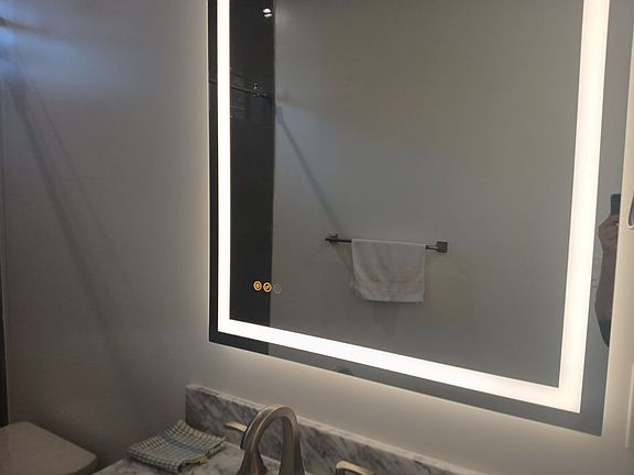 5th image of 523 Lancaster Way #A