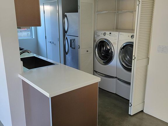 5th image of 5806 Waring Ave APT 3