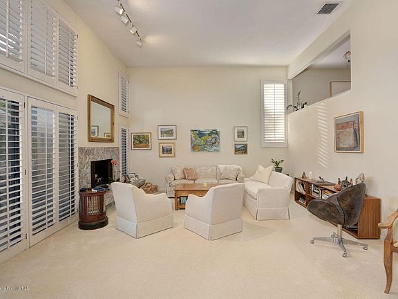 5th image of 1 S Orange Grove Blvd APT 5