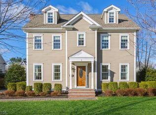 9 Loantaka Ter, Madison, NJ 07940